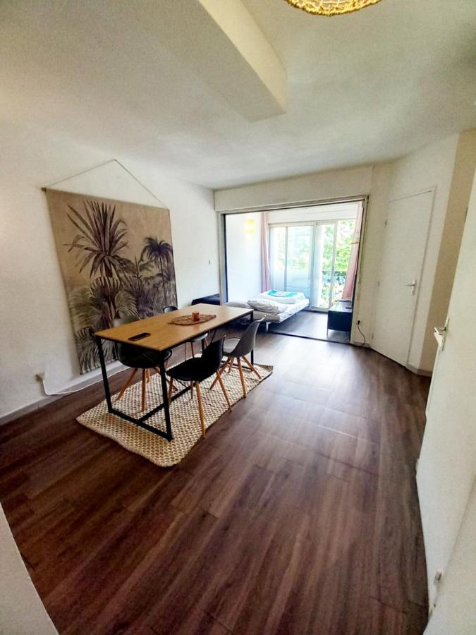 Sérignan Vacances Avec Piscine Et Entree Autonome Dans Jolie Appartement Jusqu'A 4 Personnes מראה חיצוני תמונה